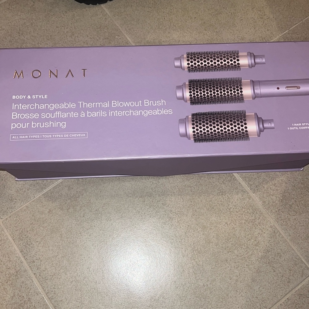 Monat three piece styling tool
